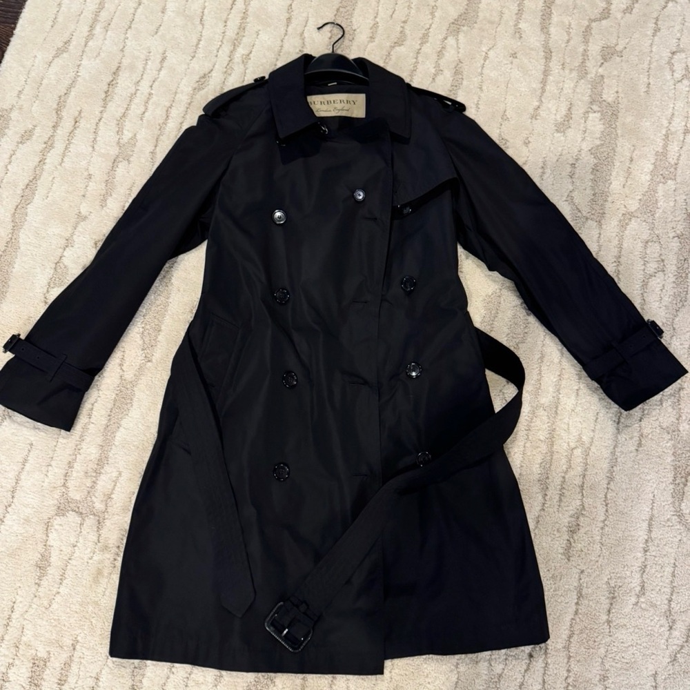Burberry Kensington Black Trench Coat